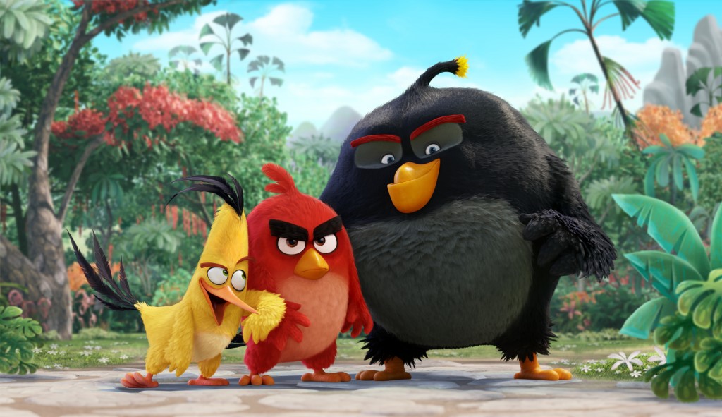 (L-r) Josh Gad, Jason Sudeikis and Danny McBride star in Sony Pictures' ANGRY BIRDS