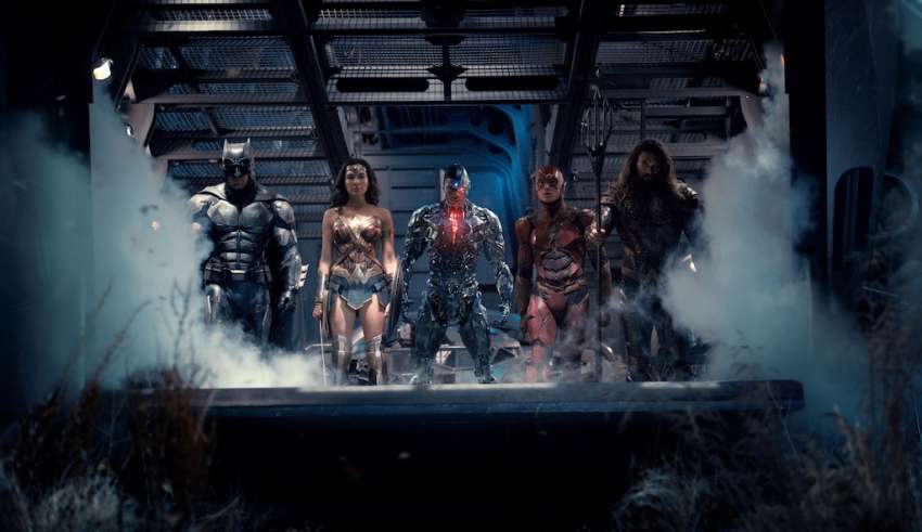 (L-r) Ben Affleck, Gal Gadot, Ray Fisher, Ezra Miller and Jason Mamoa star in Warner Bros. Pictures' JUSTICE LEAGUE